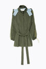 Gabardina corta nylon caqui Gabardina corta nylon caqui