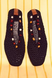 Zapatilla crochet y piedras negra