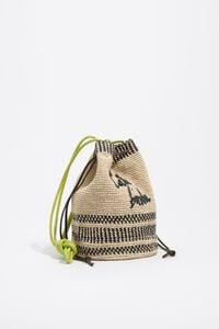 Bolsa bucket trenzada mediana rafia natural