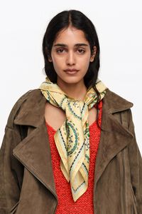 Pa&ntilde;uelo paisley banana