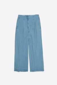 Pantal&oacute;n recto pinzas denim fluido azul claro