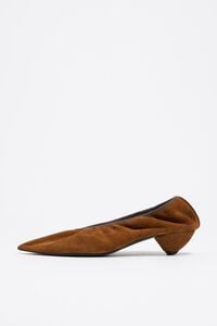 Brown suede small heel court shoe