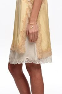 Pulsera cadenas sol y luna n&aacute;car