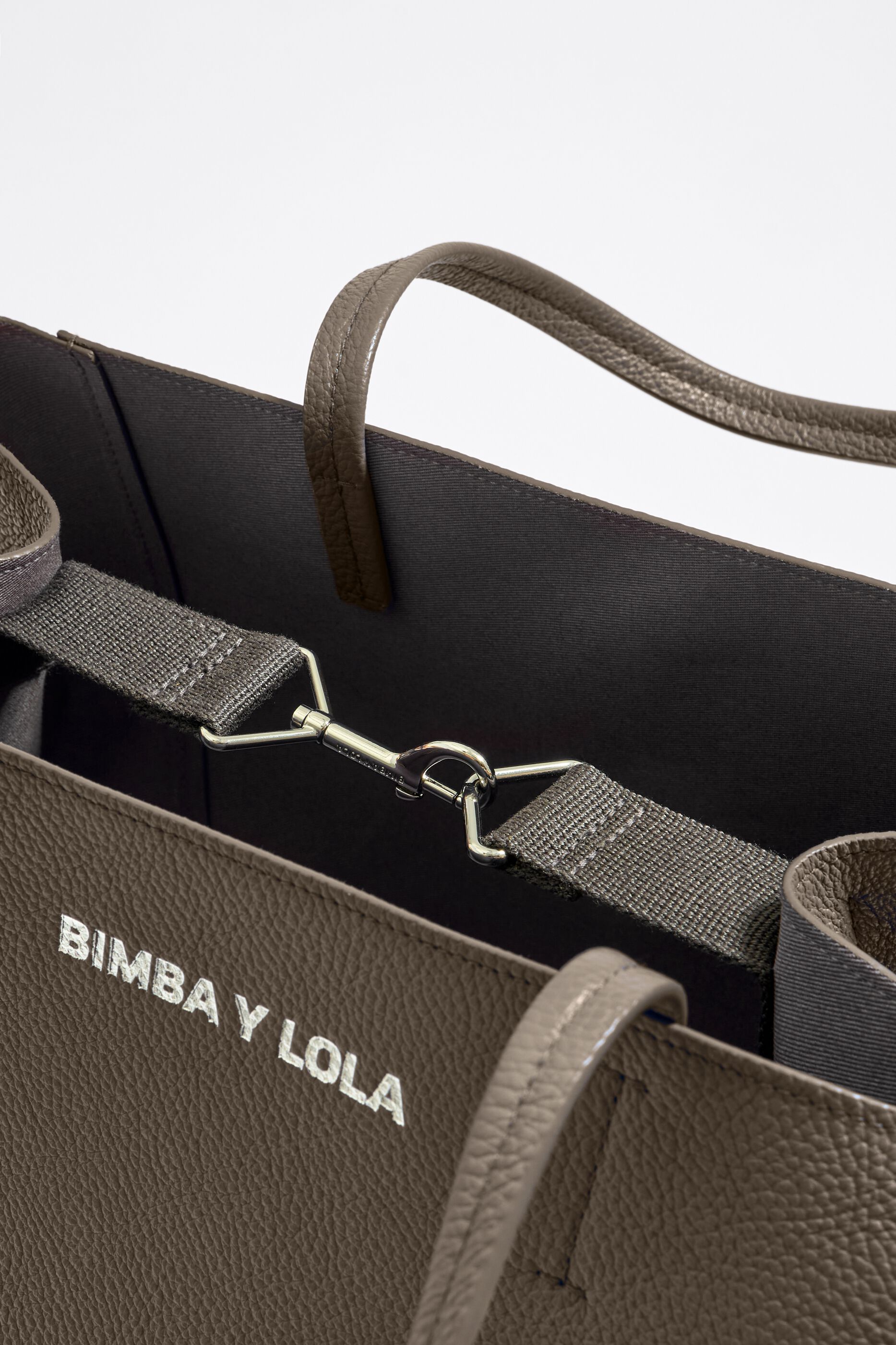 Bolso bimba y lola universidad deals