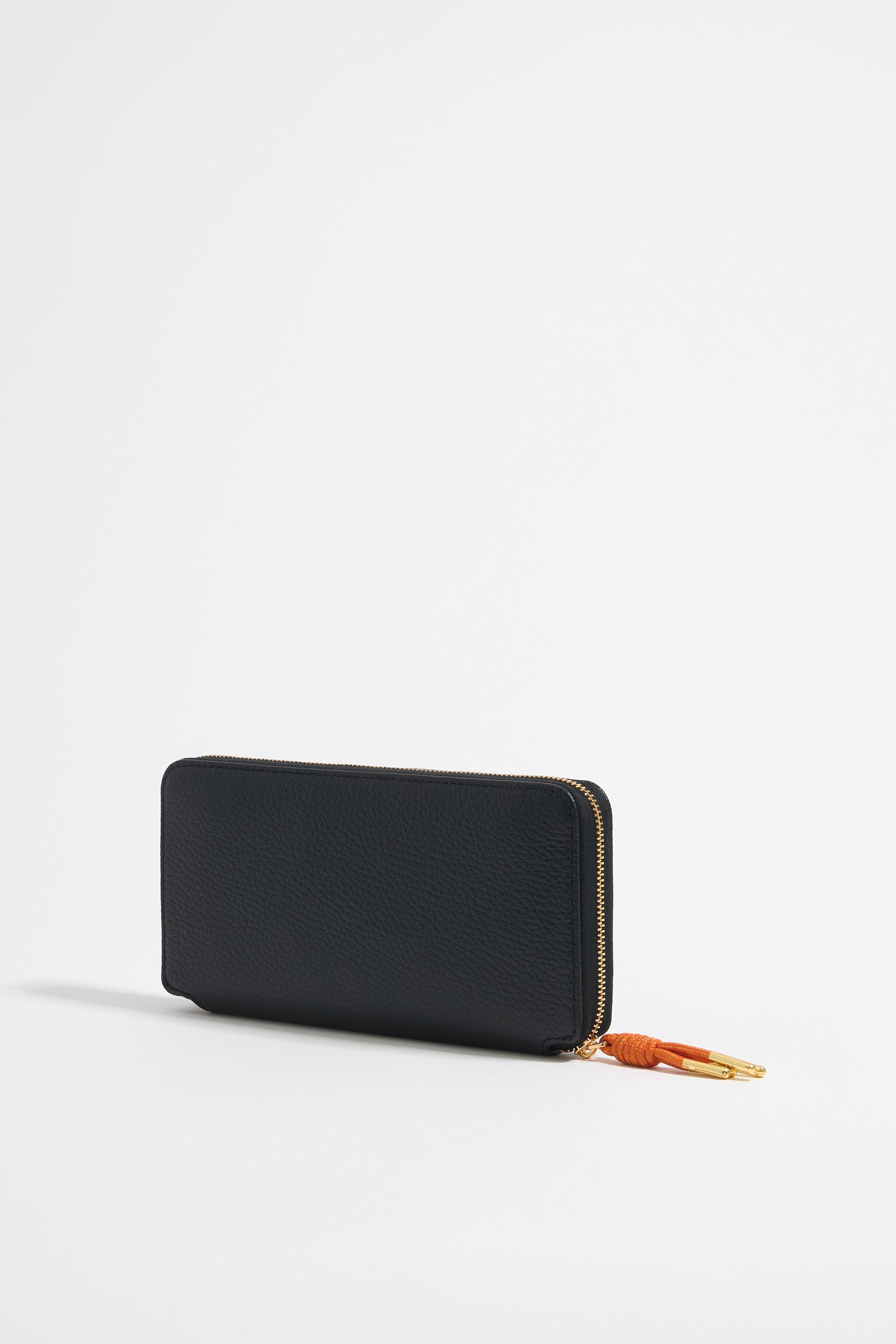 Black leather horizontal with zip wallet